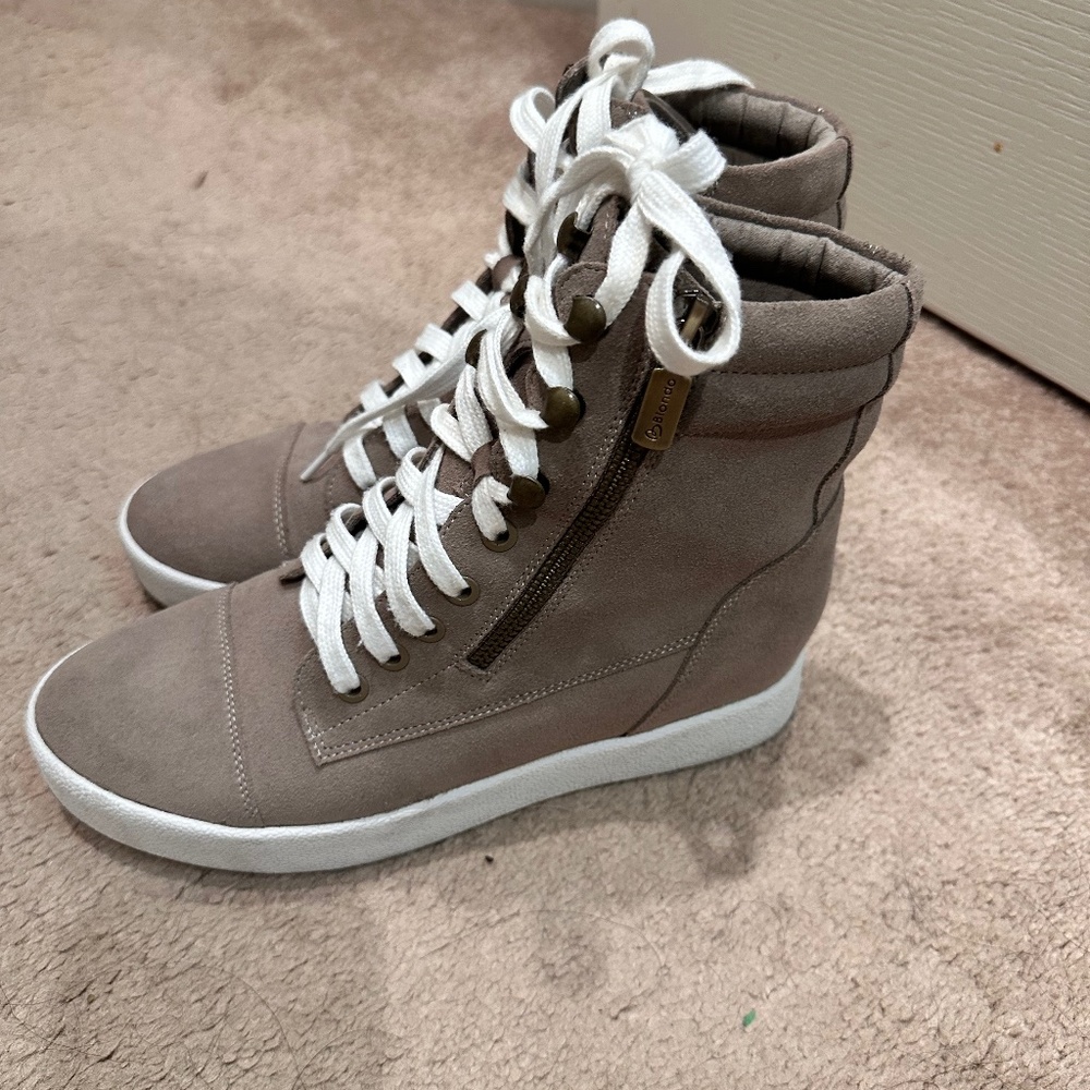 Blondo waterproof shoe/boots